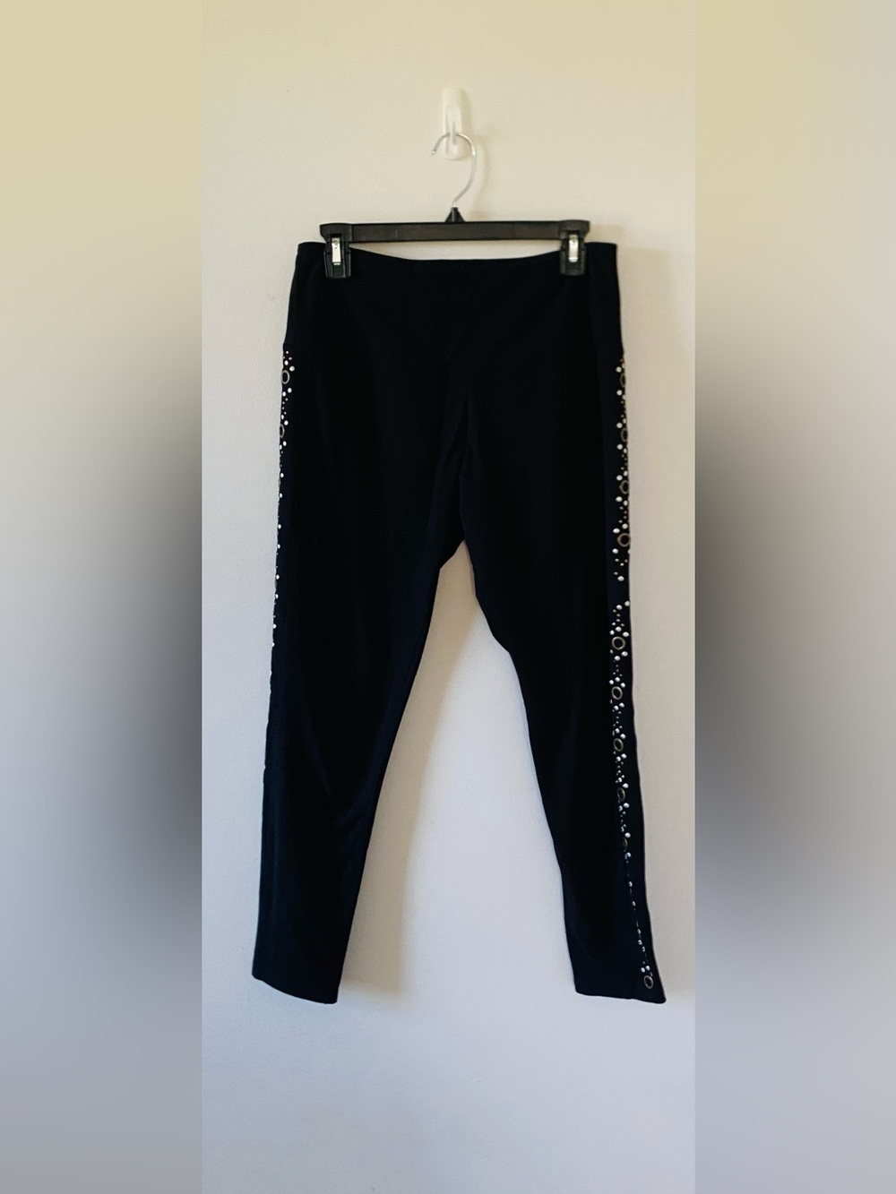 Suavé Revolutionary Tummy Control Activewear Leggings Size M Minimalist EUC